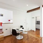 Apartment Urbana Lodge, Monti Rome