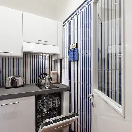 Apartment Urbana Lodge, Monti Rome